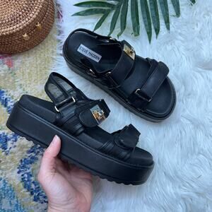 Steve Madden Black Faux Leather Bigmona Platform Sandal 7.5 Chunky Ankle Strap